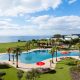 Cascade Wellness Resort Algarve - Am Pool im grossen Garten