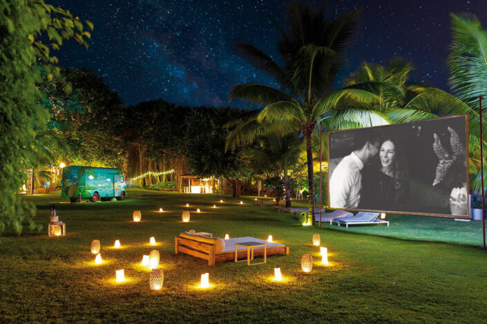 LUX Grand Gaube Resort & Villas Mauritius - Private Cinema im Garten