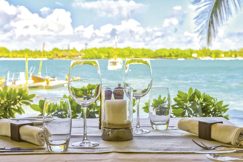 20 Degrees Sud Mauritius - Beim Lunch mit Blick auf den Ozean