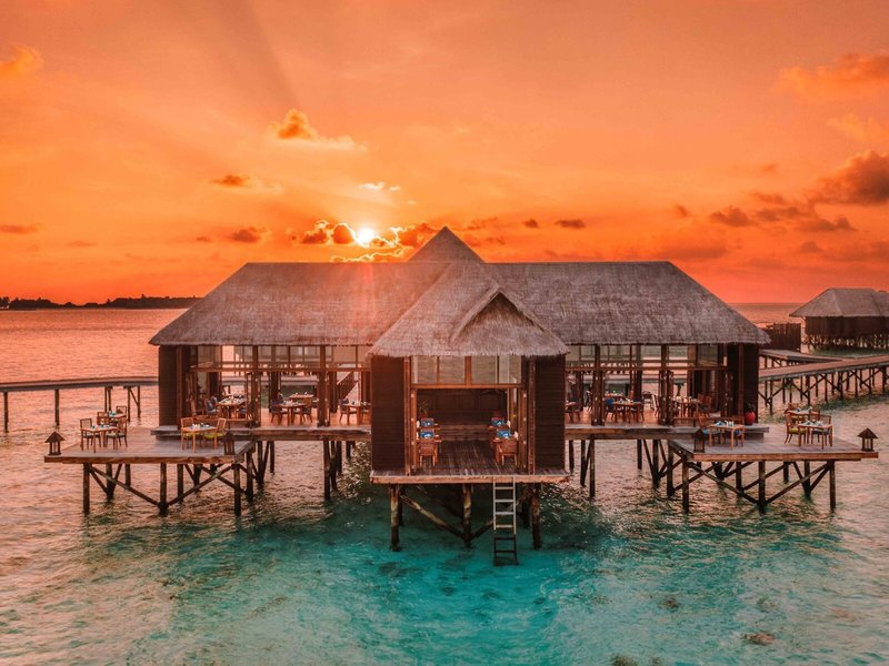 Conrad Rangali Island Malediven - Bei Sonnenuntergang auf den Malediven