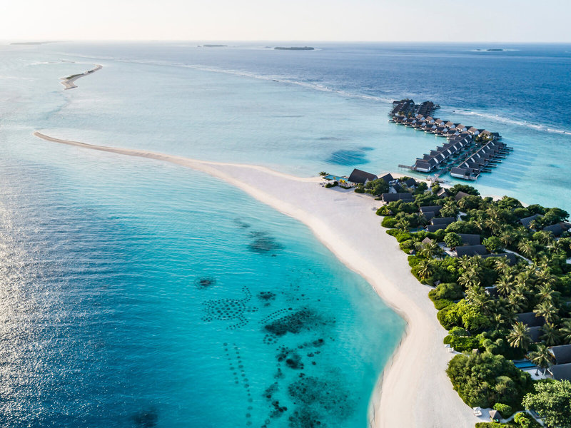 Four Seasons Resort Malediven - Blick über die Villen der Anlage