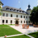 JUFA Hotel Schloss Röthelstein/Admont - Im Schloss Innenhof