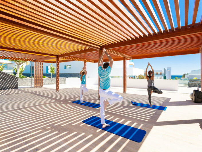 Lava Beach Hotel Lanzarote - Beim Yoga