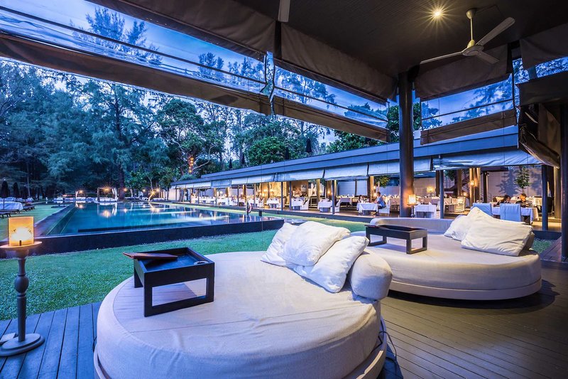 Hotel Sala Beach Phuket - Um den Pool herum