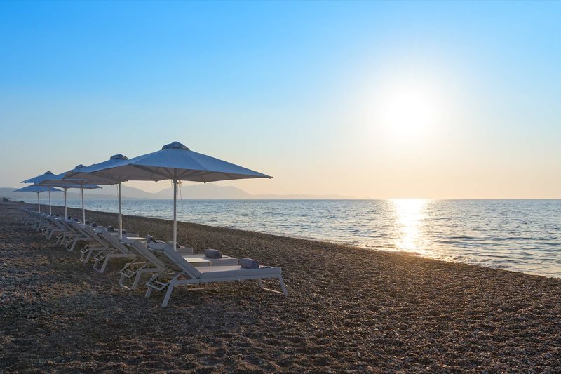 Gennadi Grand Resort Rhodos - Am Strand bei Sonnenuntergang