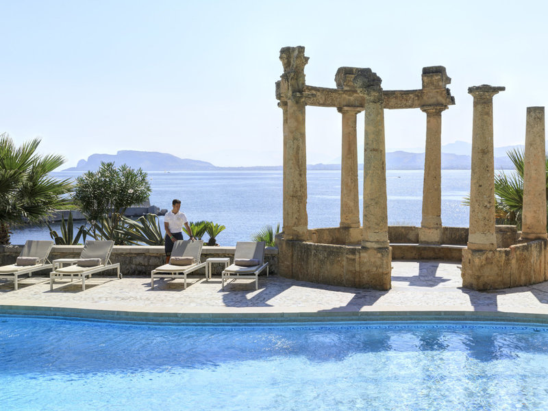 Villa Igiea Palermo Sizilien - Am Pool mit tollem Blick auf das Mittelmeer