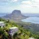 Chalets Chamarel Mauritius - Über die Chalets und die Küste bis zum Meer blicken