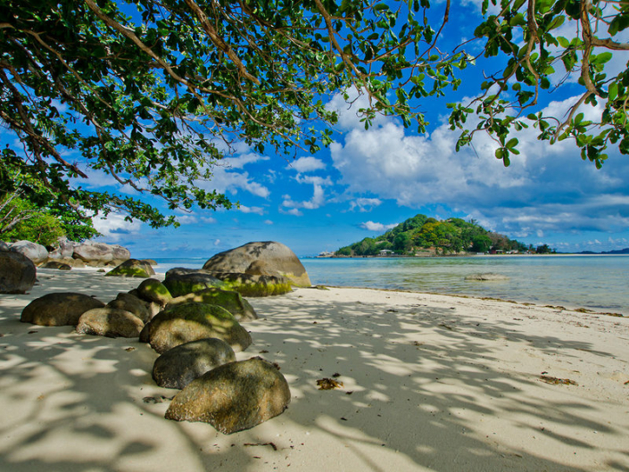 Traumhafter Strand auf den Seychellen