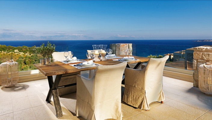 Camvilla Resort Peloponnes - Dinner mit Meerblick