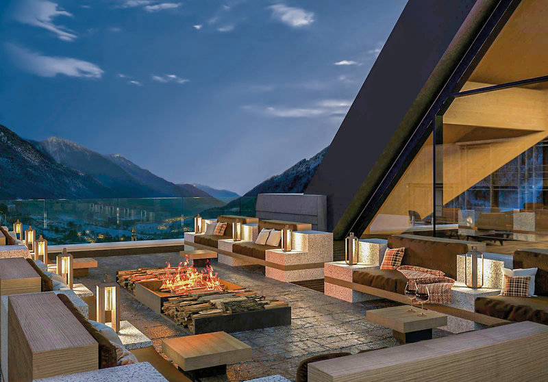 Lefay Resort Spa Südtirol - Auf der Bar Terrasse am Abend