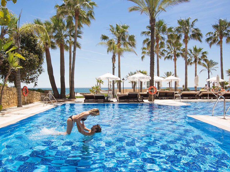 Amare Beach Hotel Andalusien - Im wunderbaren Pool