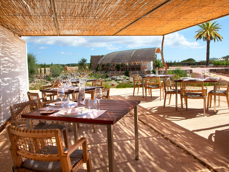 Hotel Torralbenc Menorca - Die Restaurant Terrasse