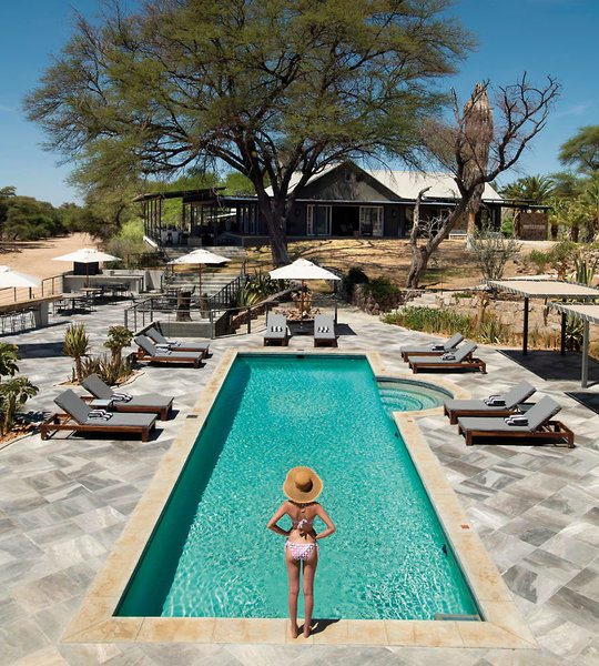 Epako Game Lodge Namibia - Am Pool entspannen