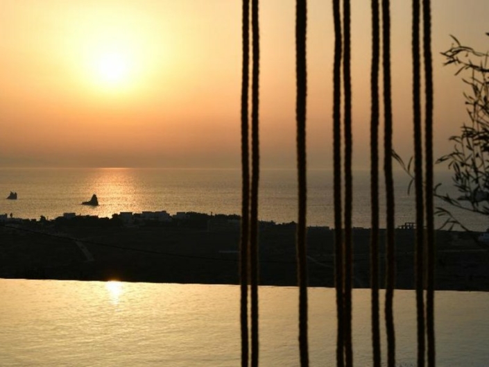 Mythic Exclusive Resort Paros - Sonnenuntergang über dem Meer