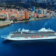 Die Marina der Oceania Cruises