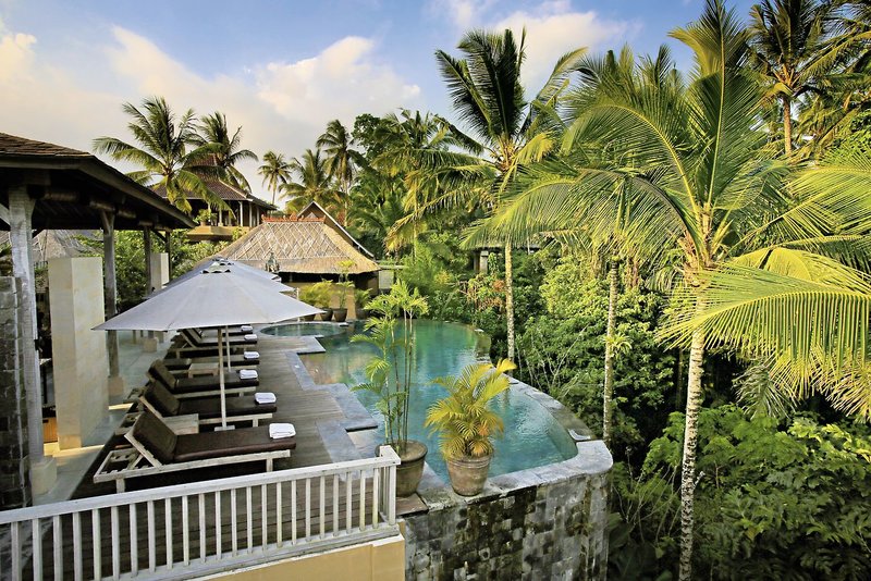 Wapa Di Ume Bali - Der Infinitypool mit Dschungelblick