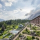 Interalpen-Hotel Tyrol Österreich - Panoramablick über die Anlage und die Berge