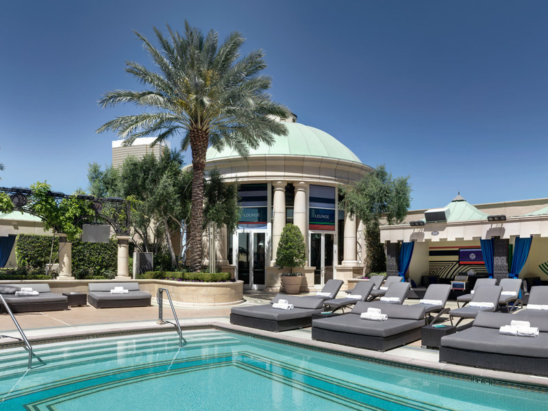 Palazzo Venetian Las Vegas - Relax Sunbeds am Pool