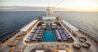 Regent Seven Seas Cruises - Auf dem Pool Deck