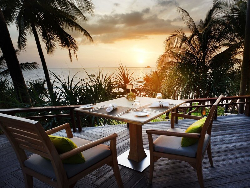 Trisara Phuket - Dinner for Two, romantisch über dem Meer
