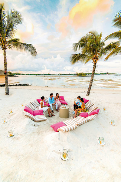 Shangri-La Le Mauritius Touessrok Resort & Spa - Bar Lounges im Sandstrand
