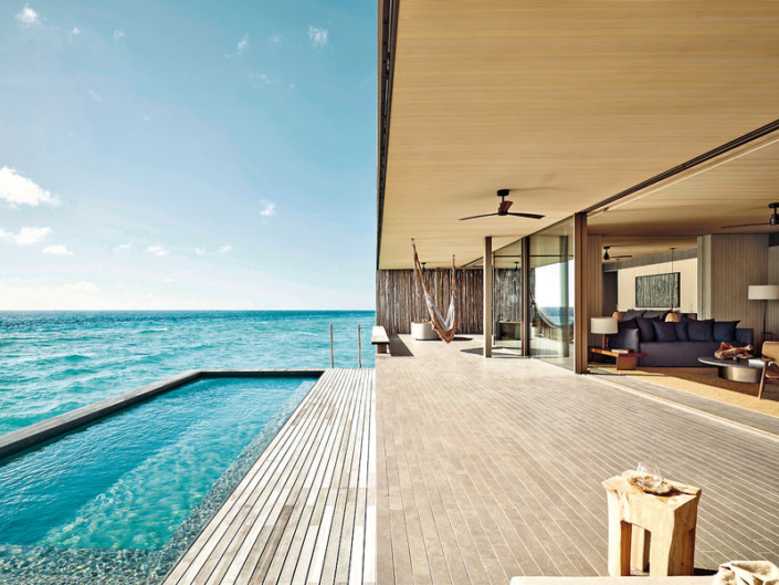 Patina Maldives Fari Islands - Wasservilla mit Pool und Ozean
