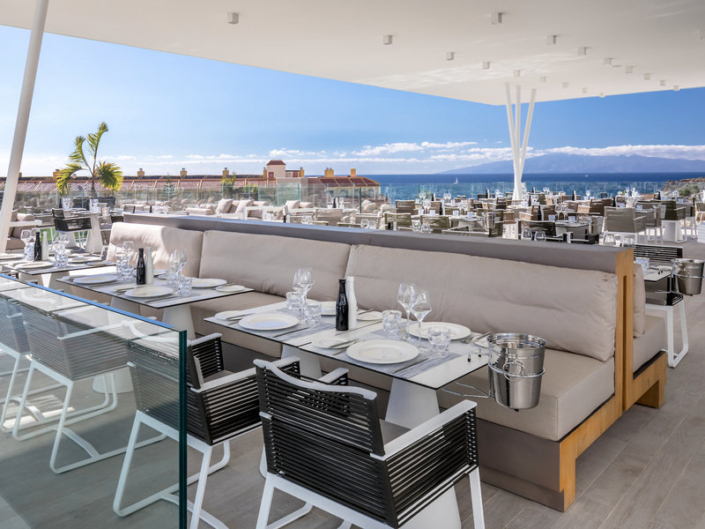 Royal Hideaway Corales Beach & Suites - Auf der Restaurant Terrasse