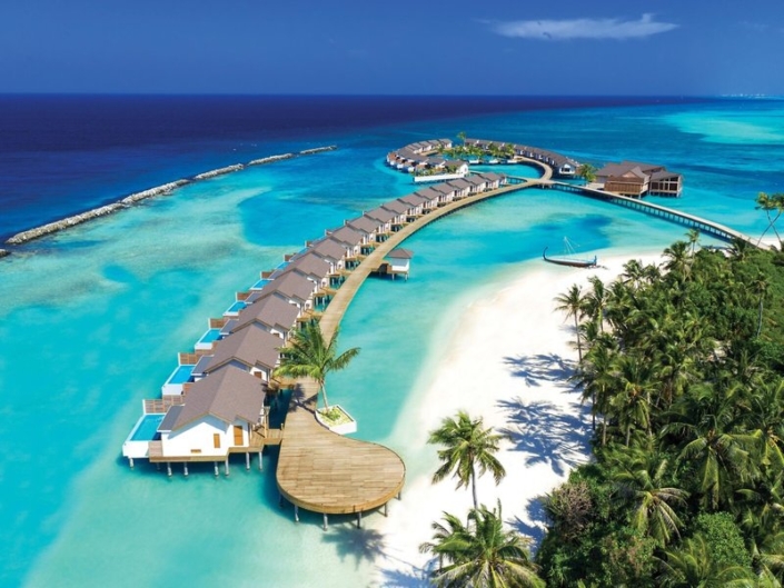 Atmosphere Kanifushi Maldives - Blick über die wunderbaren Wasservillen