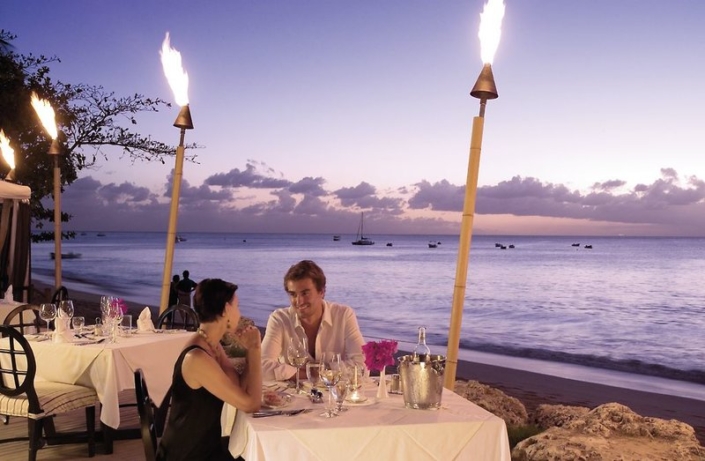 Mango Bay Resort - Dinnertime für Zwei