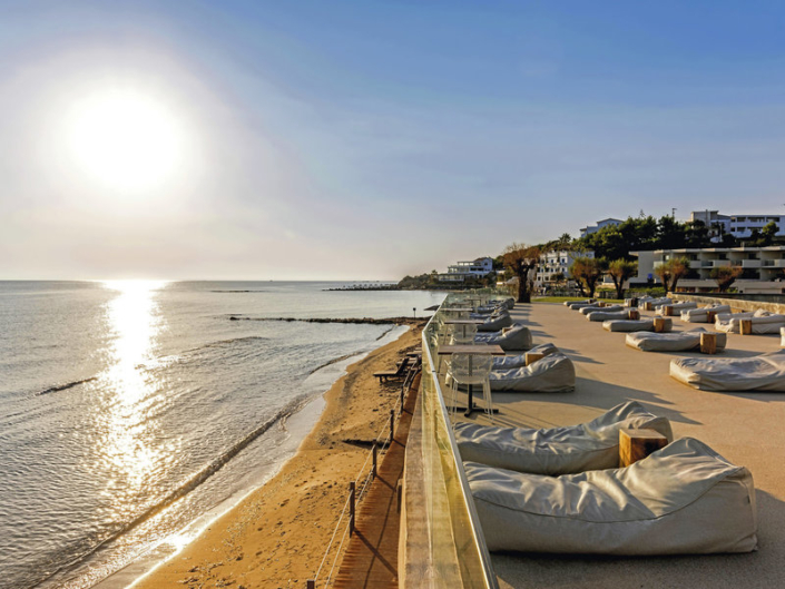 TUI BLUE Caravel Resort & Spa - Auf der Relax Terrasse unter der Sonne Griechenlands