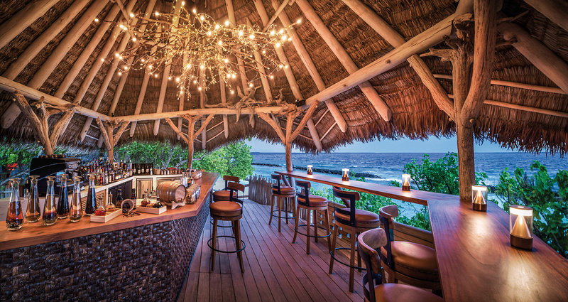 JW Marriott Maldives Resort & Spa - In der Bar
