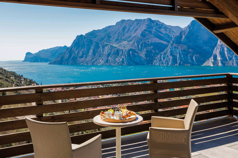Garda Hotel Forte Charme - Frühstück auf dem eigenen Balkon