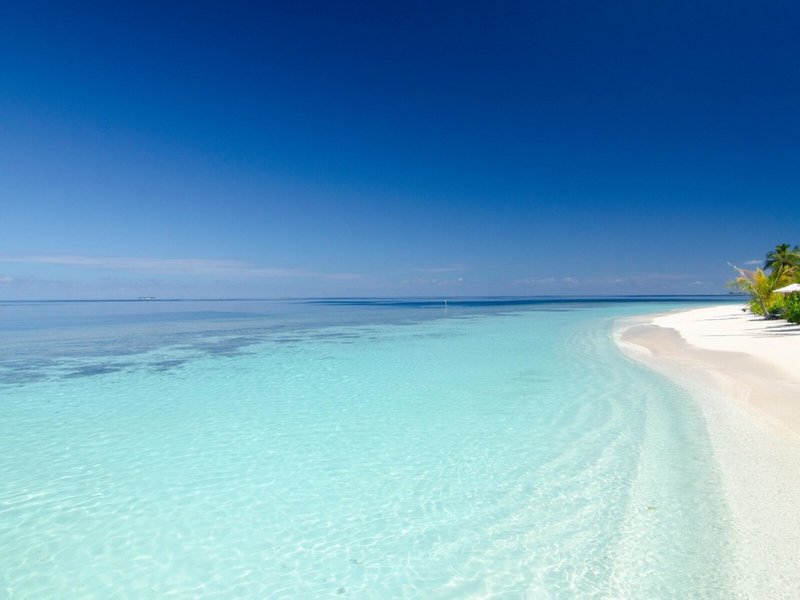 Kandolhu Maldives - Am Traumstrand unterwegs