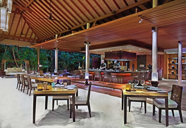 Park Hyatt Maldives Hadahaa - Die Strandbar und Restaurant