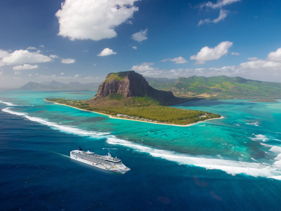 Einzigartige Erlebnisse mit Norwegian Cruise Line - Südafrika: Seychellen, Madagaskar, Oman und VAE